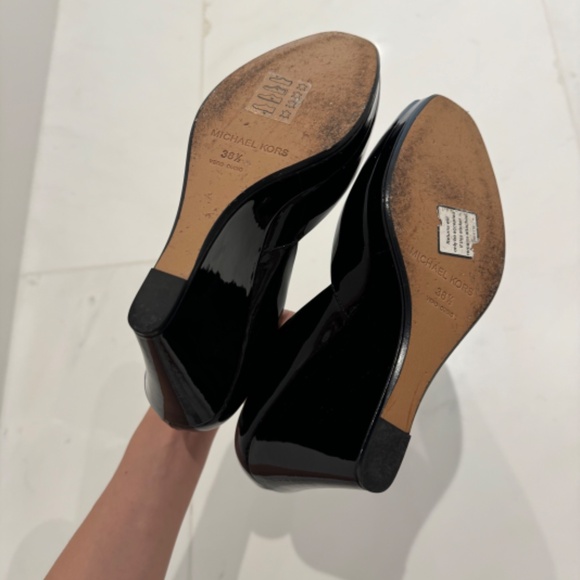 Wedges black shoes - Picture 3 of 5